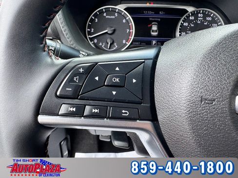 Used 2025 Nissan Sentra SR w/ Midnight Edition FWD image 28