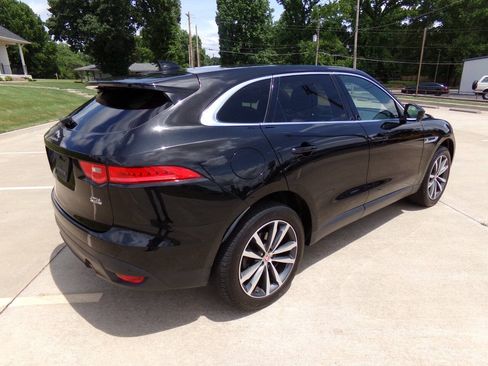 Used 2019 Jaguar F-PACE Prestige AWD/4WD image 36