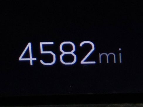 Used 2025 Cadillac Escalade IQ Sport 2 image 26