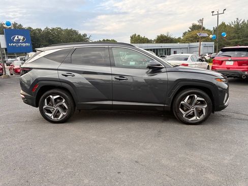 Used 2024 Hyundai Tucson Limited AWD/4WD image 8