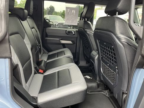 Used 2023 Ford Bronco Black Diamond AWD/4WD image 34