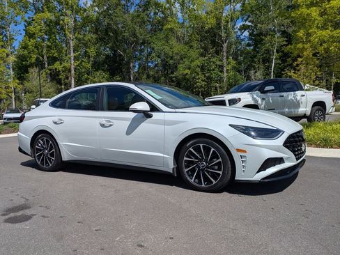 Certified 2021 Hyundai Sonata Limited FWD image 3