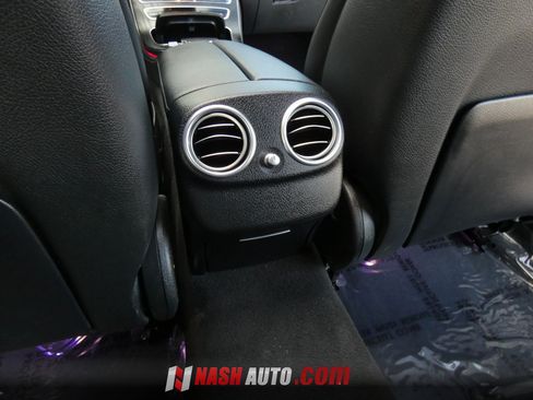 Used 2022 Mercedes-Benz E 350 Sedan image 46