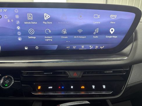 Used 2025 Buick Envision Preferred AWD/4WD image 28