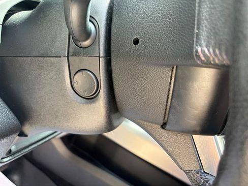Used 2015 Ford F150 Platinum w/ Equipment Group 701A Luxury AWD/4WD image 23