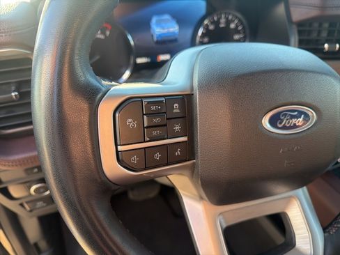 Used 2024 Ford Expedition Max Limited image 12