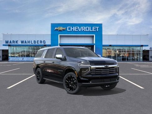 New 2026 Chevrolet Suburban Premier w/ Sun And Tow Package AWD/4WD image 1
