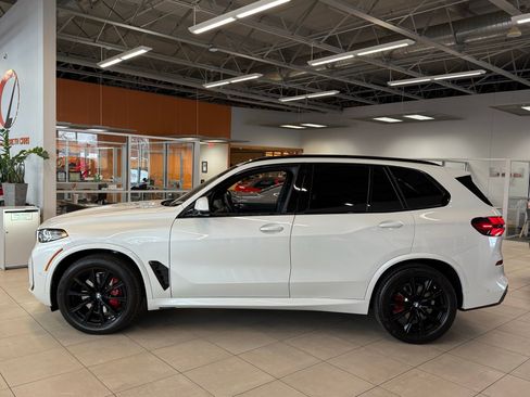 Used 2026 BMW X5 xDrive40i image 2