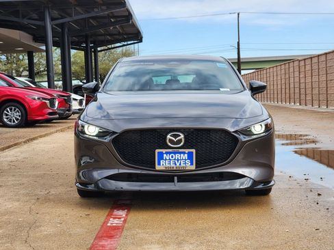 Certified 2025 MAZDA MAZDA3 Hatchback w/Premium Plus Pkg image 2