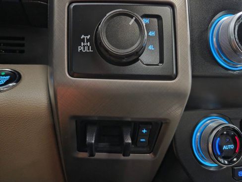 Used 2019 Ford F350 Limited AWD/4WD image 52