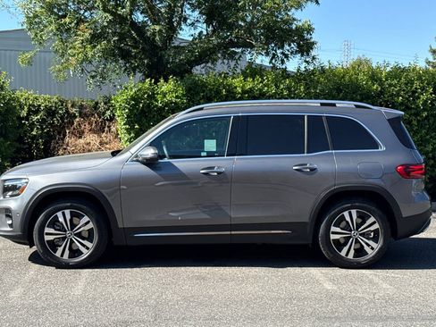 New 2026 Mercedes-Benz GLB 250 image 6