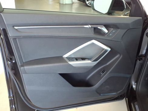 Used 2020 Audi Q3 2.0T Premium Plus w/ Premium Plus Package AWD/4WD image 10