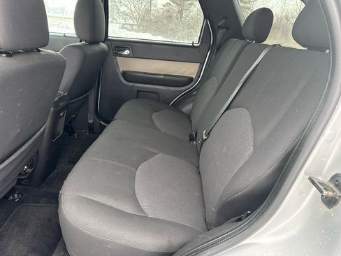 Used 2009 Mercury Mariner FWD 4dr V6 image 16