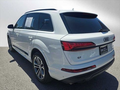 Used 2025 Audi Q7 2.0T Premium w/ Convenience Plus Package AWD/4WD image 5