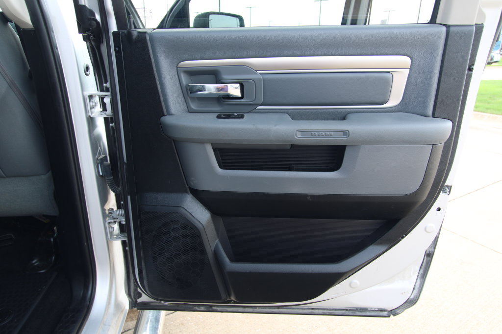 Used 2016 RAM 1500 Big Horn AWD/4WD image 42