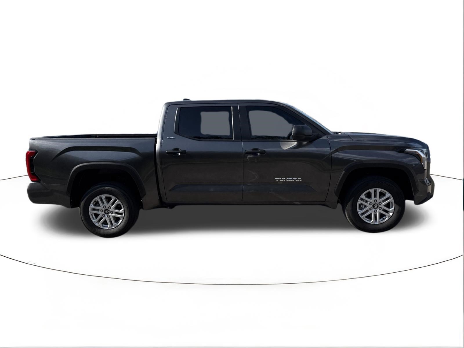 Used 2026 Toyota Tundra SR5 AWD/4WD image 2