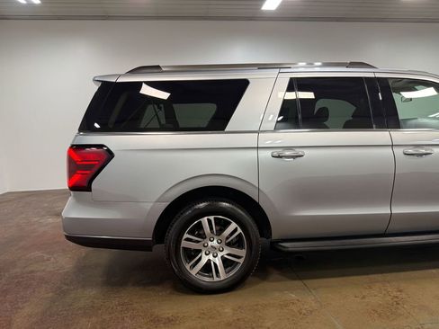 Used 2024 Ford Expedition Max Limited AWD/4WD image 31