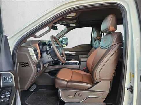 New 2026 Ford F250 King Ranch w/ Chrome Package AWD/4WD image 4