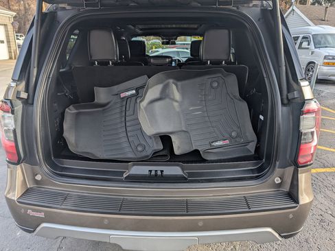 Used 2019 Ford Expedition Limited w/ Equipment Group 302A image 32