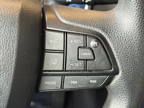 Certified 2024 Toyota Sienna LE image 28