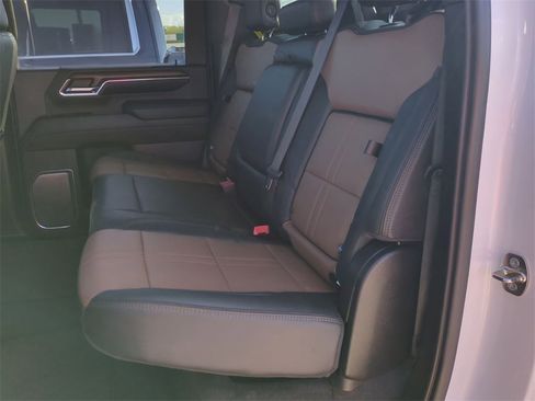 Certified 2024 Chevrolet Silverado 3500 High Country w/ High Country Premium Package image 25