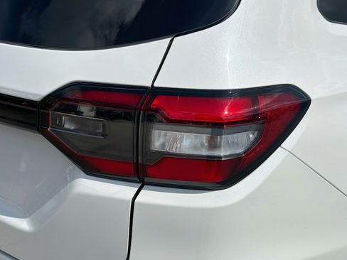 Certified 2025 Honda Pilot EX-L image 31