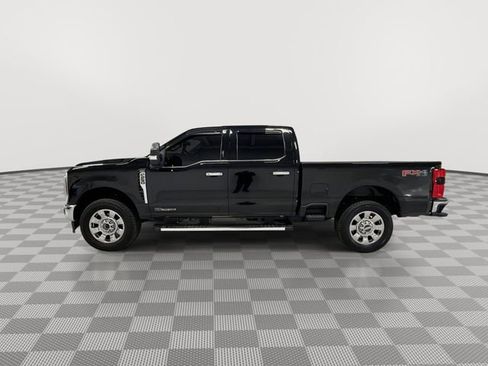 Used 2024 Ford F250 Lariat w/ Chrome Package image 6