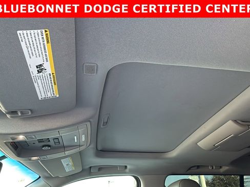 Used 2020 Chevrolet Suburban LT image 13