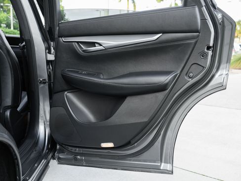 Used 2025 INFINITI QX55 Luxe w/ Accent Package image 31