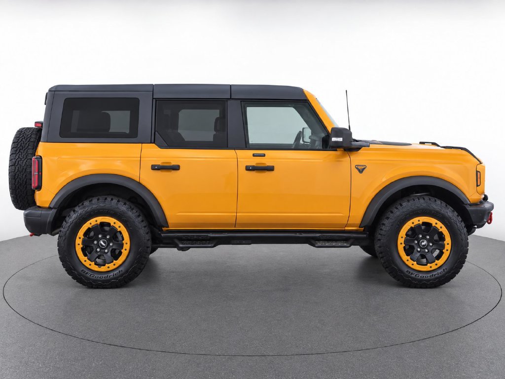 Used 2022 Ford Bronco Badlands AWD/4WD image 8