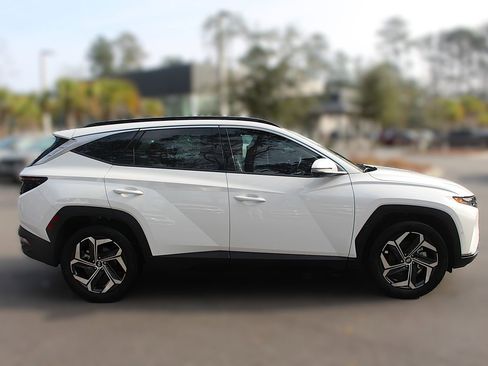 Used 2023 Hyundai Tucson Limited image 10