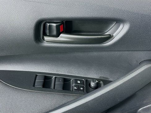 Certified 2026 Toyota Corolla LE w/ LE Premium Package FWD image 18