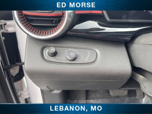 Certified 2024 Chevrolet Trax RS w/ Driver Confidence Package image 17