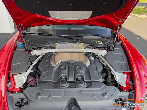 Used 2024 Bentley Continental GT V8 image 45