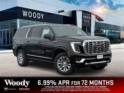 New 2026 GMC Yukon XL Denali w/ Sun & Power Step Package