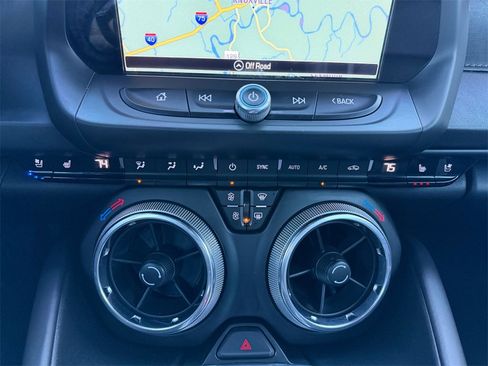 Used 2016 Chevrolet Camaro SS image 27