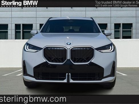 Used 2025 BMW X3 xDrive30i w/ M Sport Package image 3