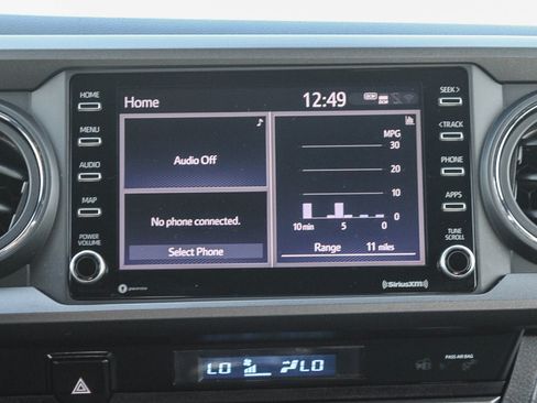 Used 2023 Toyota Tacoma TRD Off-Road image 15