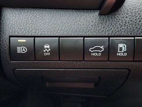 Used 2023 Toyota Camry SE FWD image 25
