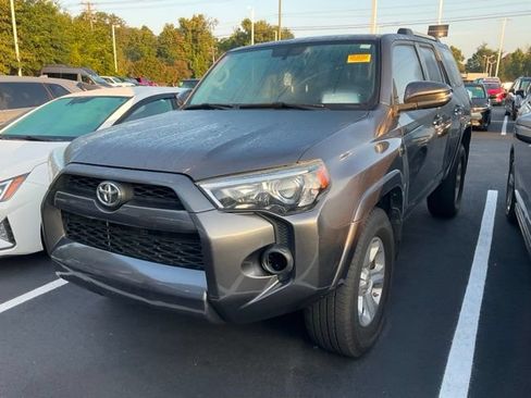 Used 2019 Toyota 4Runner SR5 Premium RWD image 12