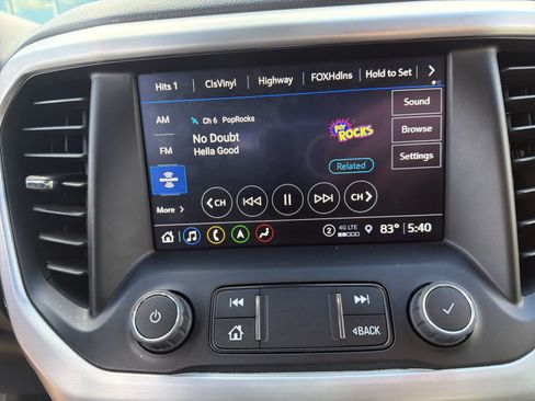 Used 2023 GMC Acadia SLE w/ Driver Convenience Package AWD/4WD image 16