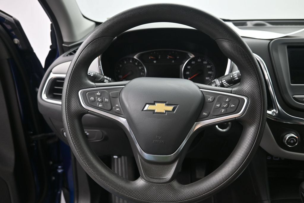 Used 2023 Chevrolet Equinox LS w/ LS Convenience Package FWD image 13