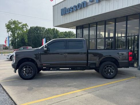 Used 2024 Ford F250 Lariat w/ Lariat Ultimate Package AWD/4WD image 3