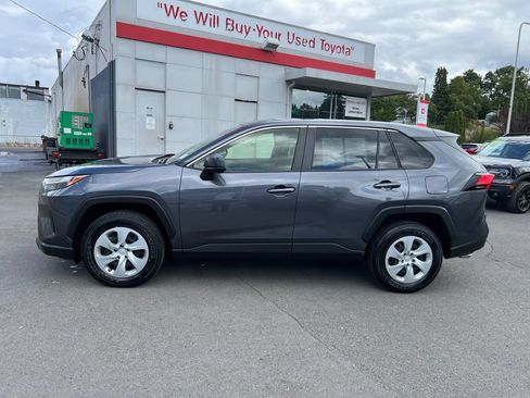 Certified 2025 Toyota RAV4 LE AWD/4WD image 7