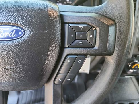 Used 2018 Ford F250 XL w/ Power Equipment Group image 19
