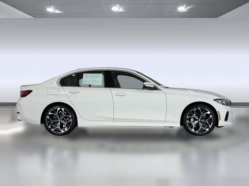 Used 2026 BMW 330i Sedan w/ Premium Package RWD image 8