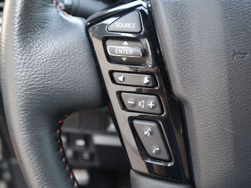 Used 2023 Nissan Frontier PRO-4X w/ Pro Convenience Package AWD/4WD image 12