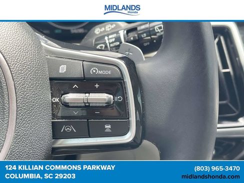 Used 2023 Kia Sorento SX Prestige w/ Panoramic Sunroof Package AWD/4WD image 25