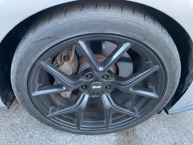 Used 2018 Ford Mustang GT RWD image 12