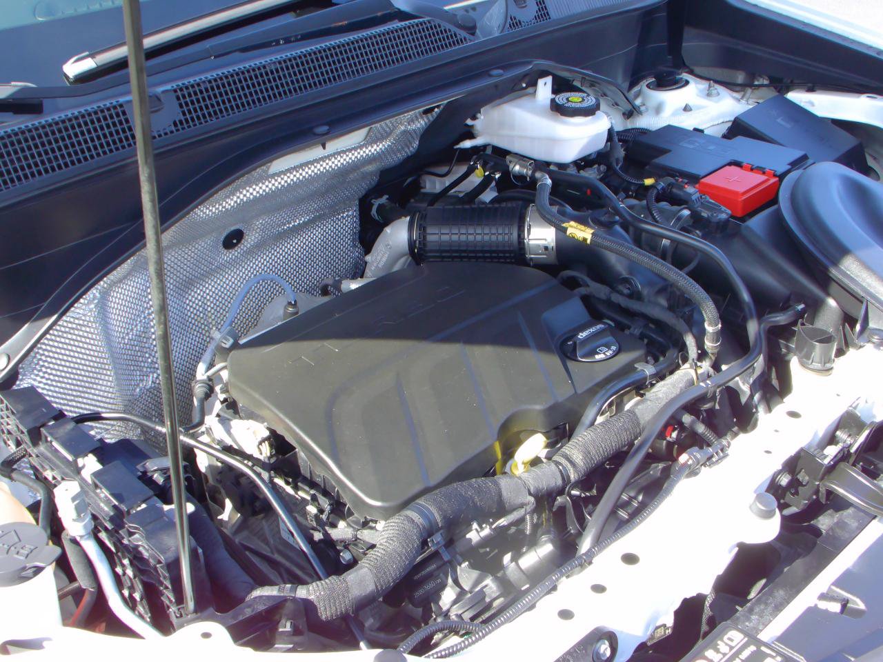 Used 2022 Buick Encore GX Preferred w/ Cold Weather Comfort Package FWD image 8